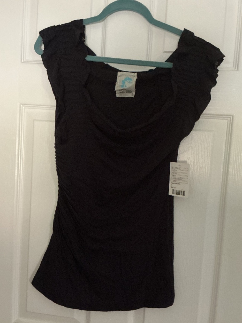 Anthropologie sleeveless lightweight top